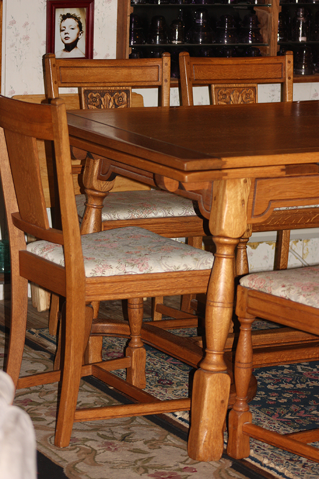 Dining Set made by Mt Airy Chair Co Value &amp; Appraisal | InstAppraisal